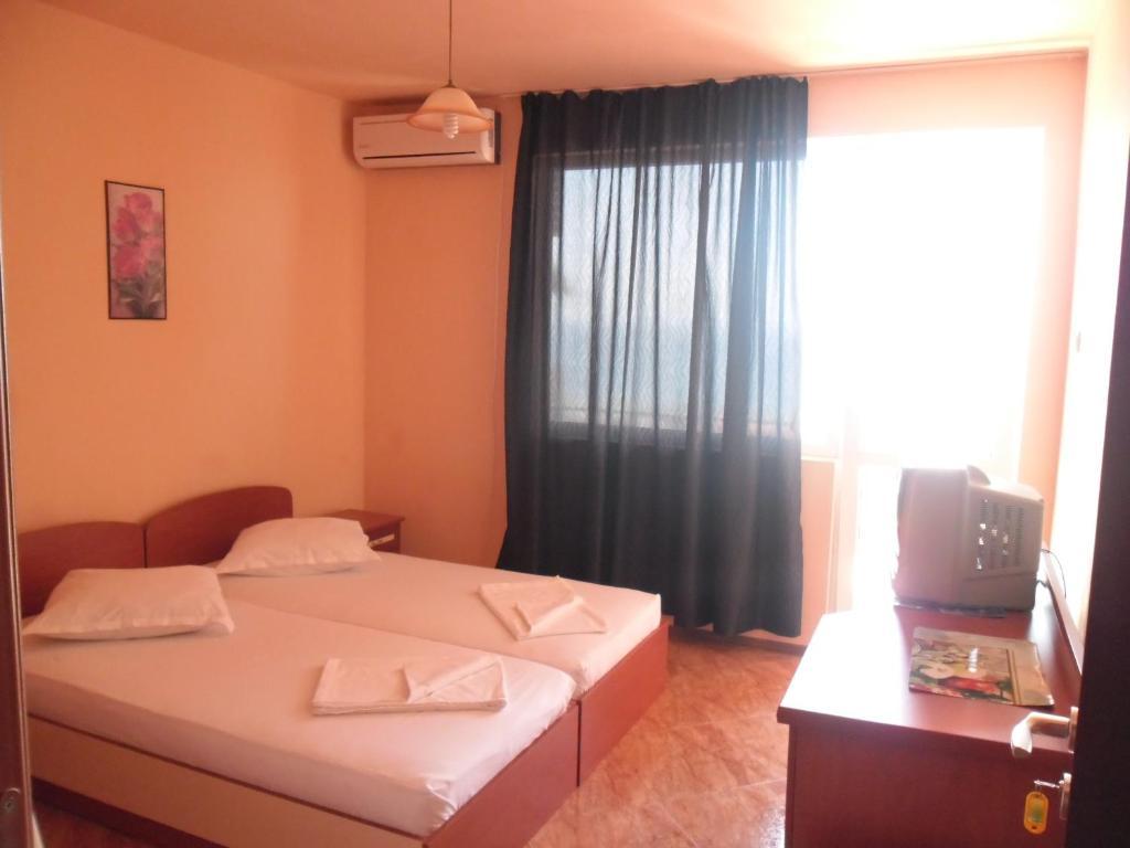 Guest House Amor Sveti Vlas Oda fotoğraf